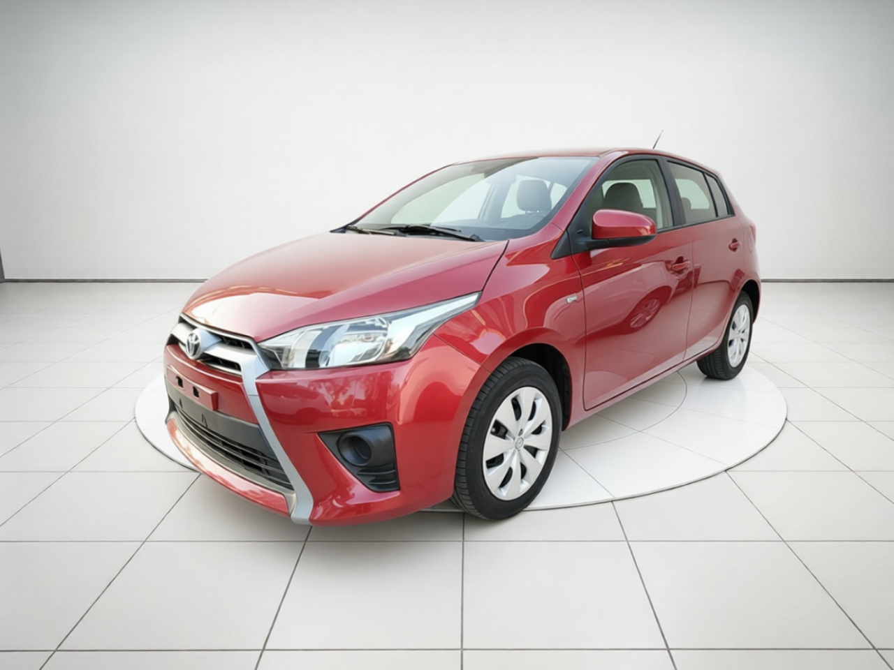 YARiS L 2015 1.5E AT