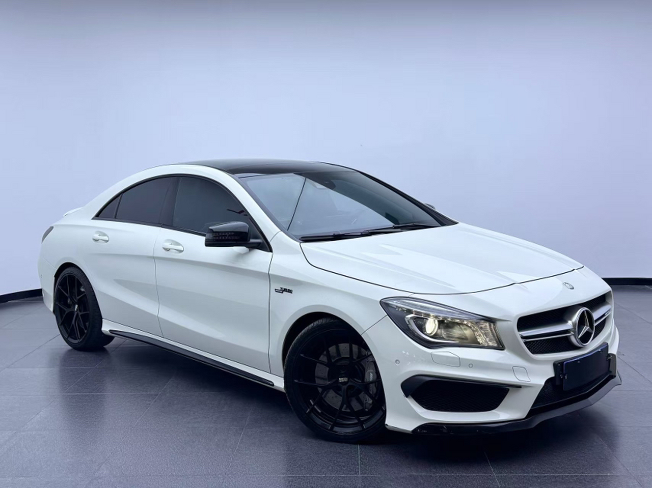 CLA AMG 2016 AMG CLA 45 4MATIC photo 3