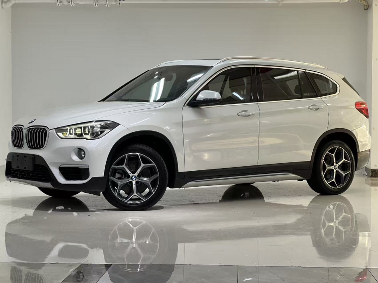 X1 2018 xDrive20Li Exclusive