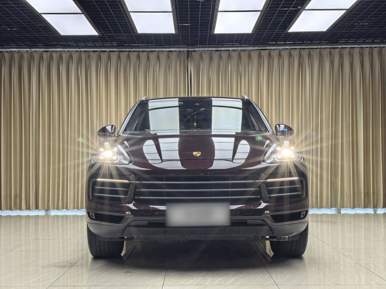 2018 Cayenne 3.0T photo 2