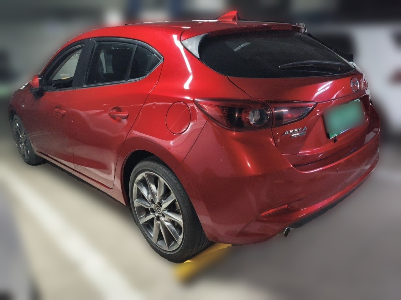 3 Axela 2019 Hatchback 2.0L AT Luxury China VI photo 2