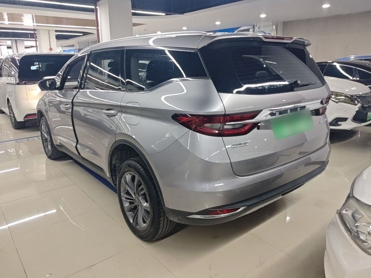Jiaji EV 2022 1.5TD PHEV Luxury photo 4