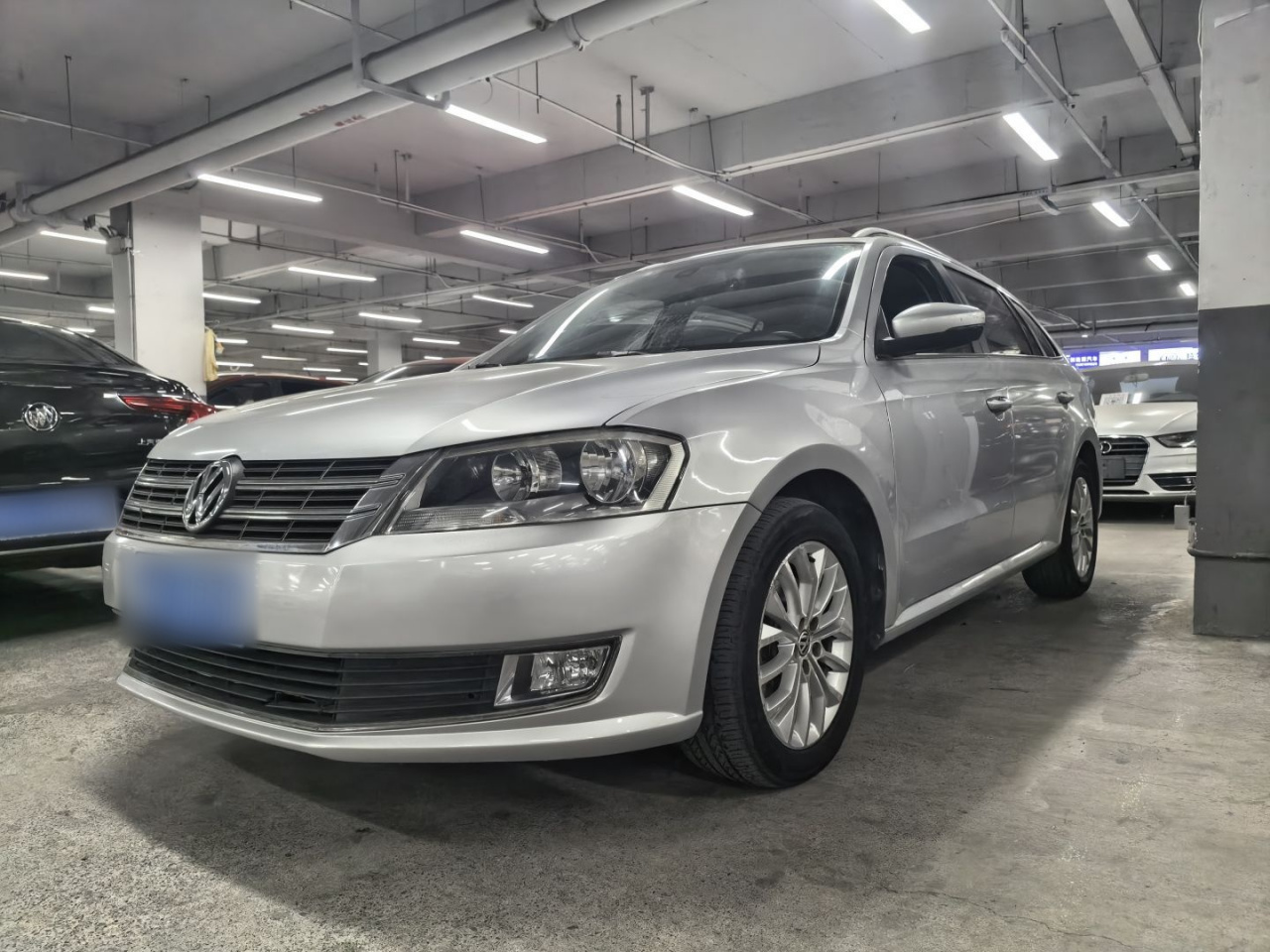 2013 1.4TSI AT Luxury photo 3