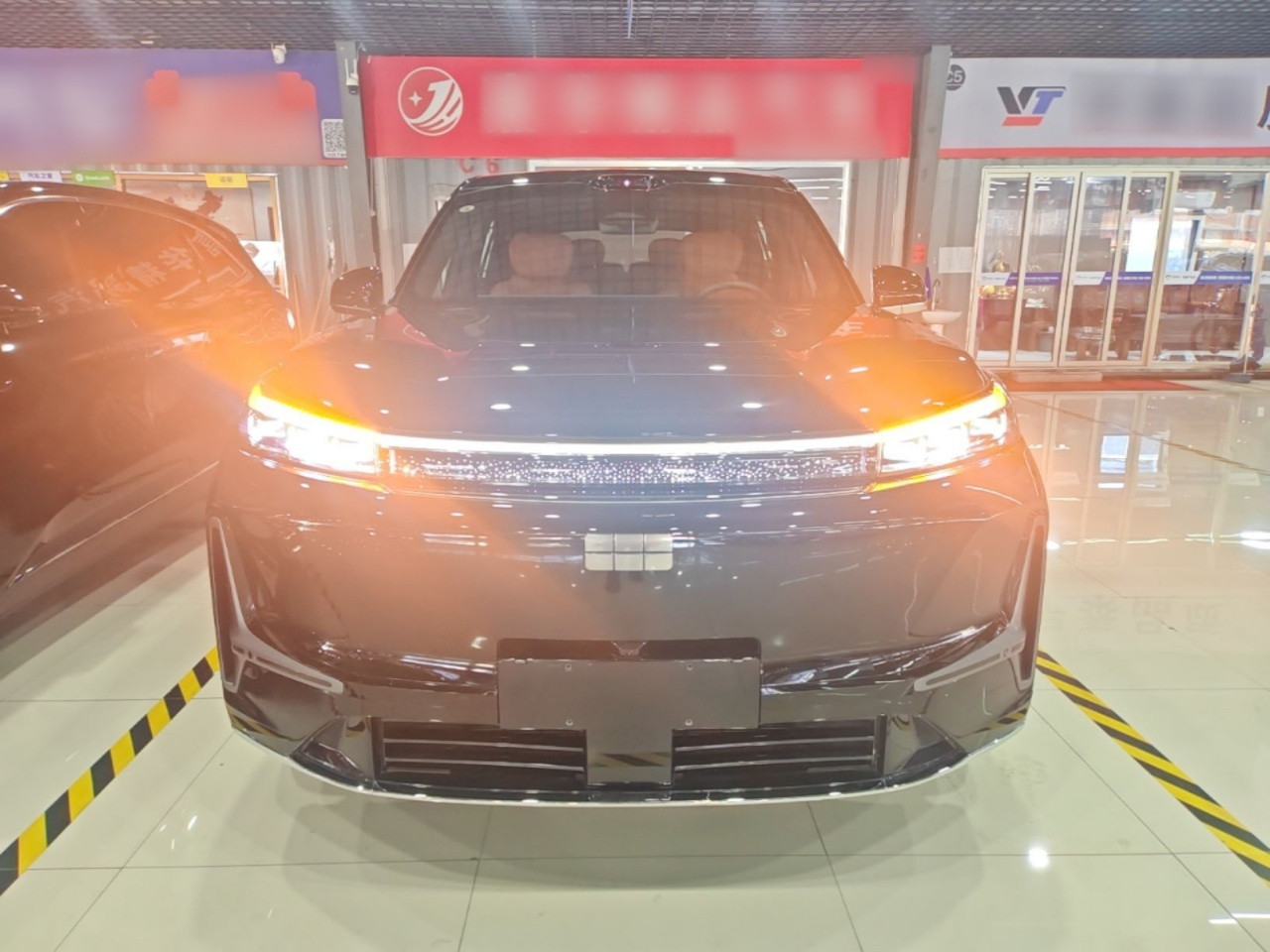 Galaxy M9 2025 210km AWD Pilot photo 2