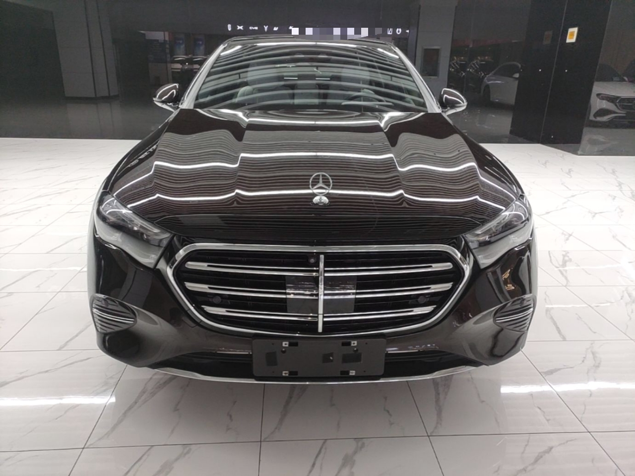 E-Class 2024 E 300 L Luxury photo 2