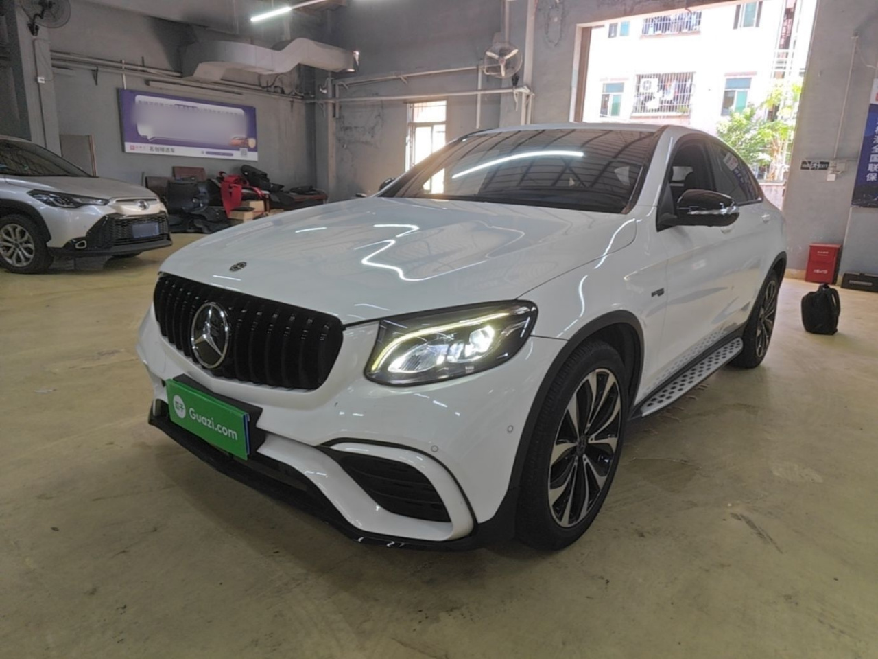 GLC Coupe 2017 GLC 260 4MATIC Coupe SUV
