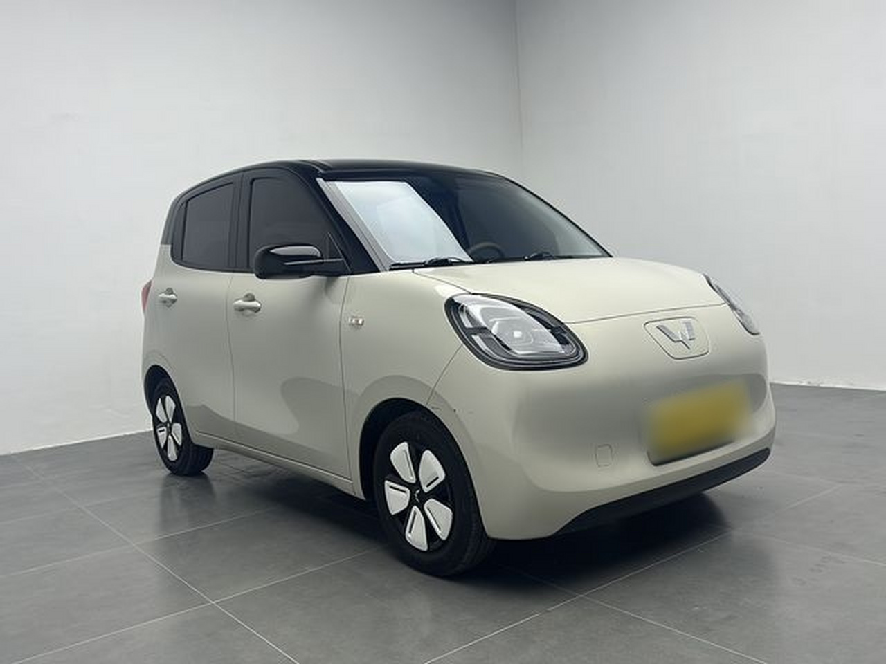 Hongguang MINIEV 2025 4th Gen 4-Door Advanced photo 2