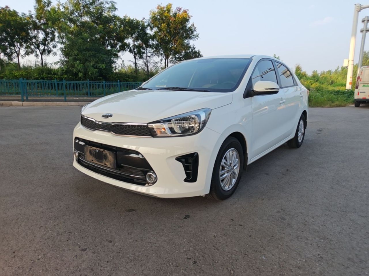 Pegas 2017 1.4L AT Smart Value