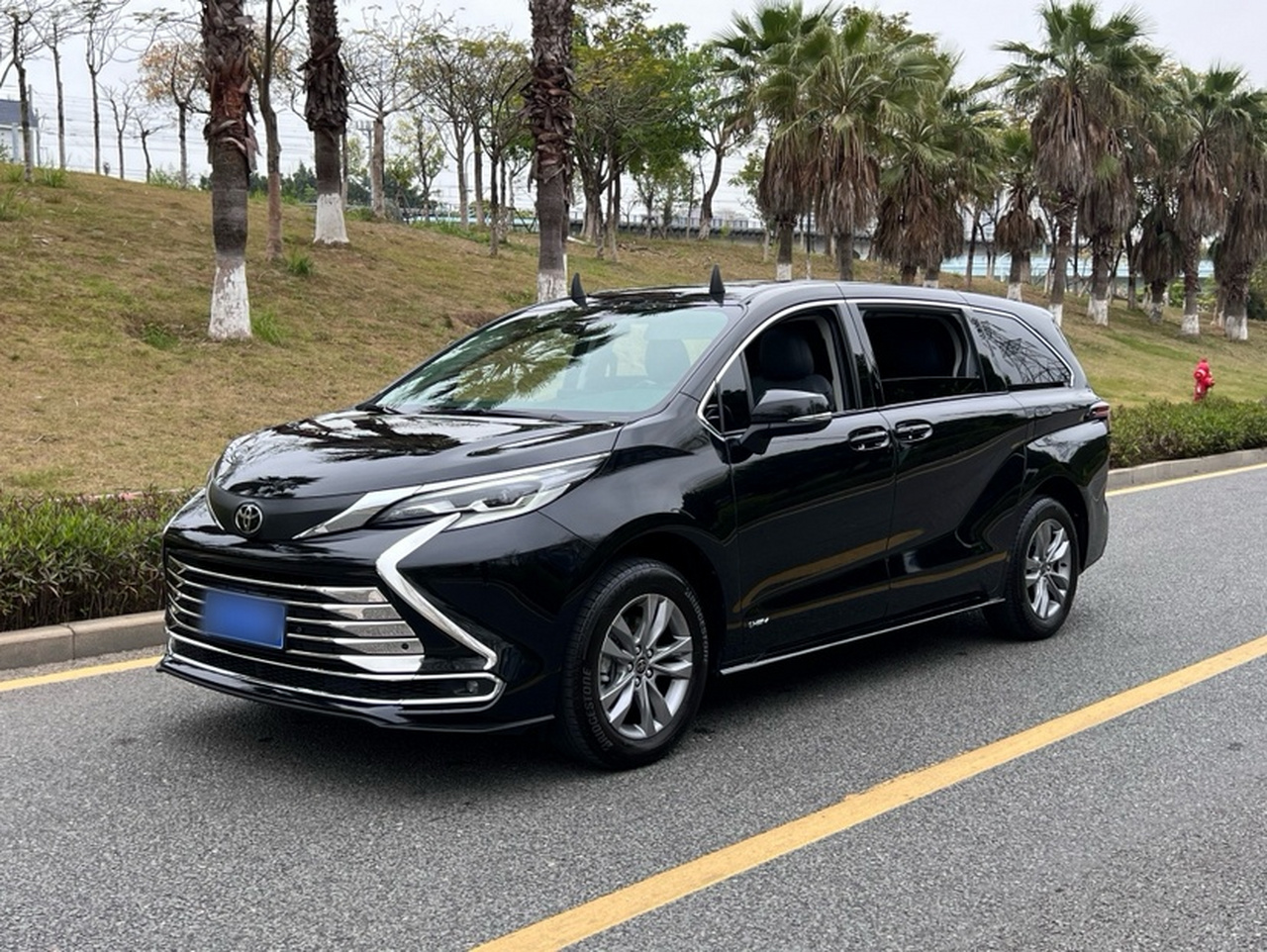 Sienna 2024 2.5L Hybrid Comfort