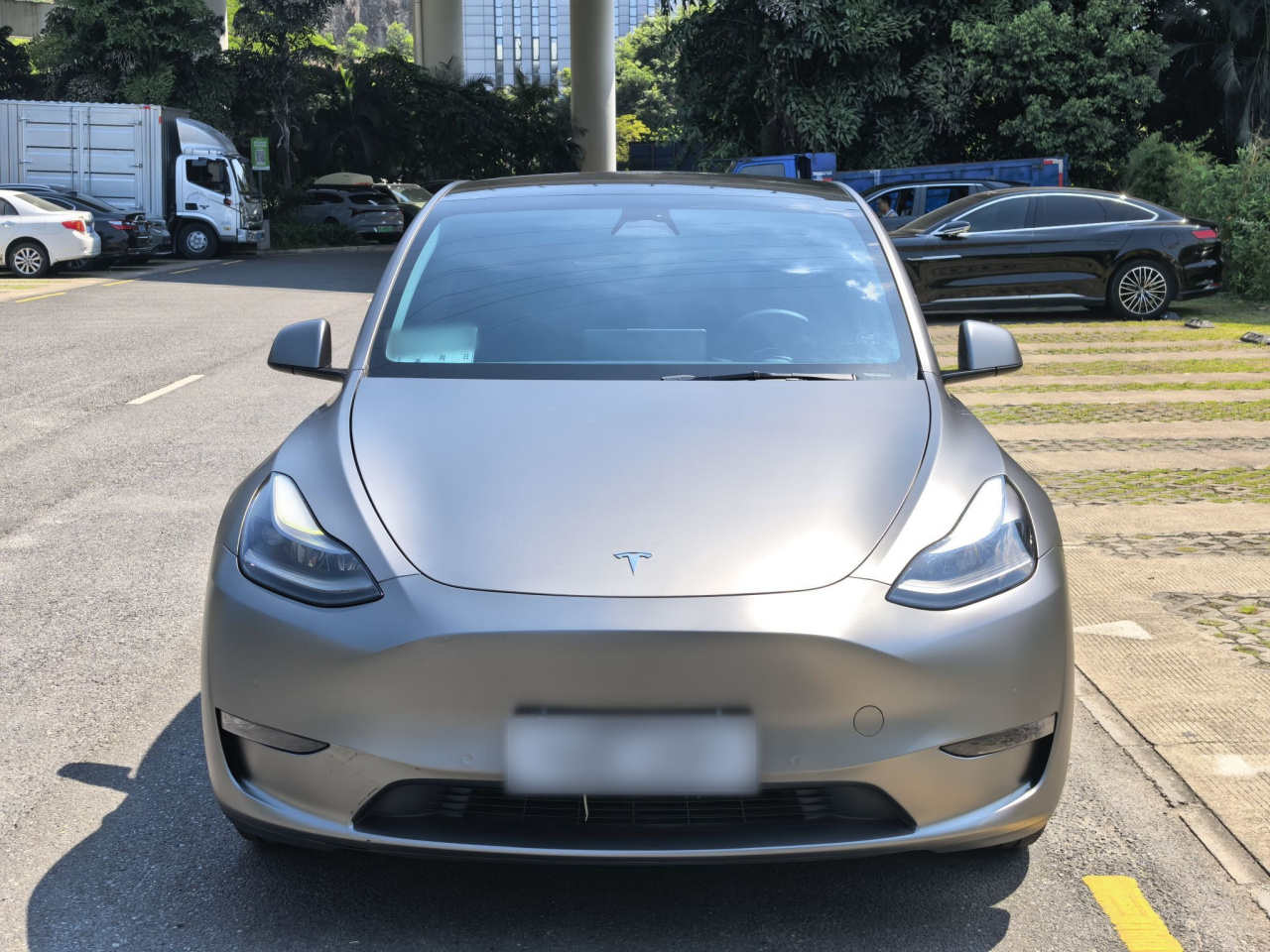 Model Y 2021 Standard Range RWD photo 2