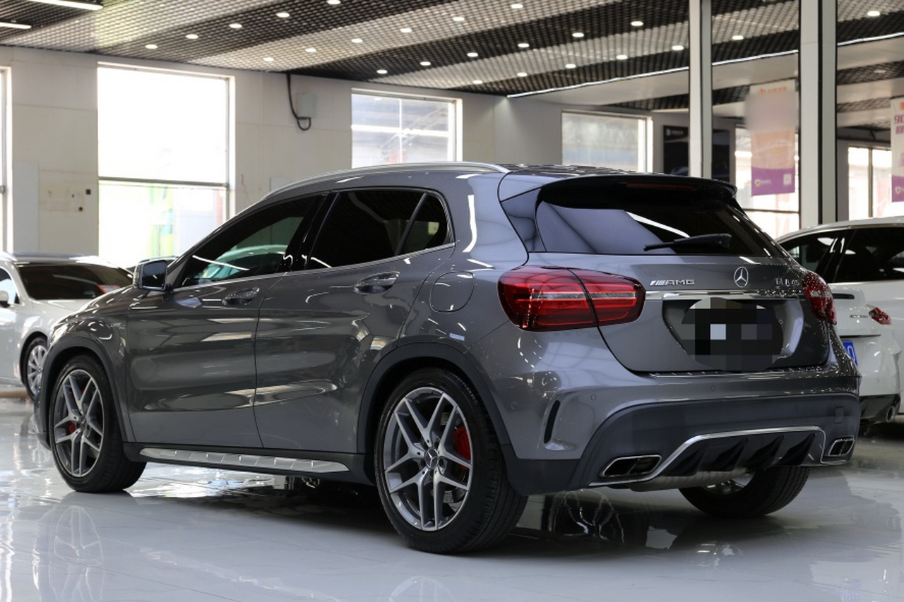 GLA AMG 2017 Facelift AMG GLA 45 4MATIC photo 4