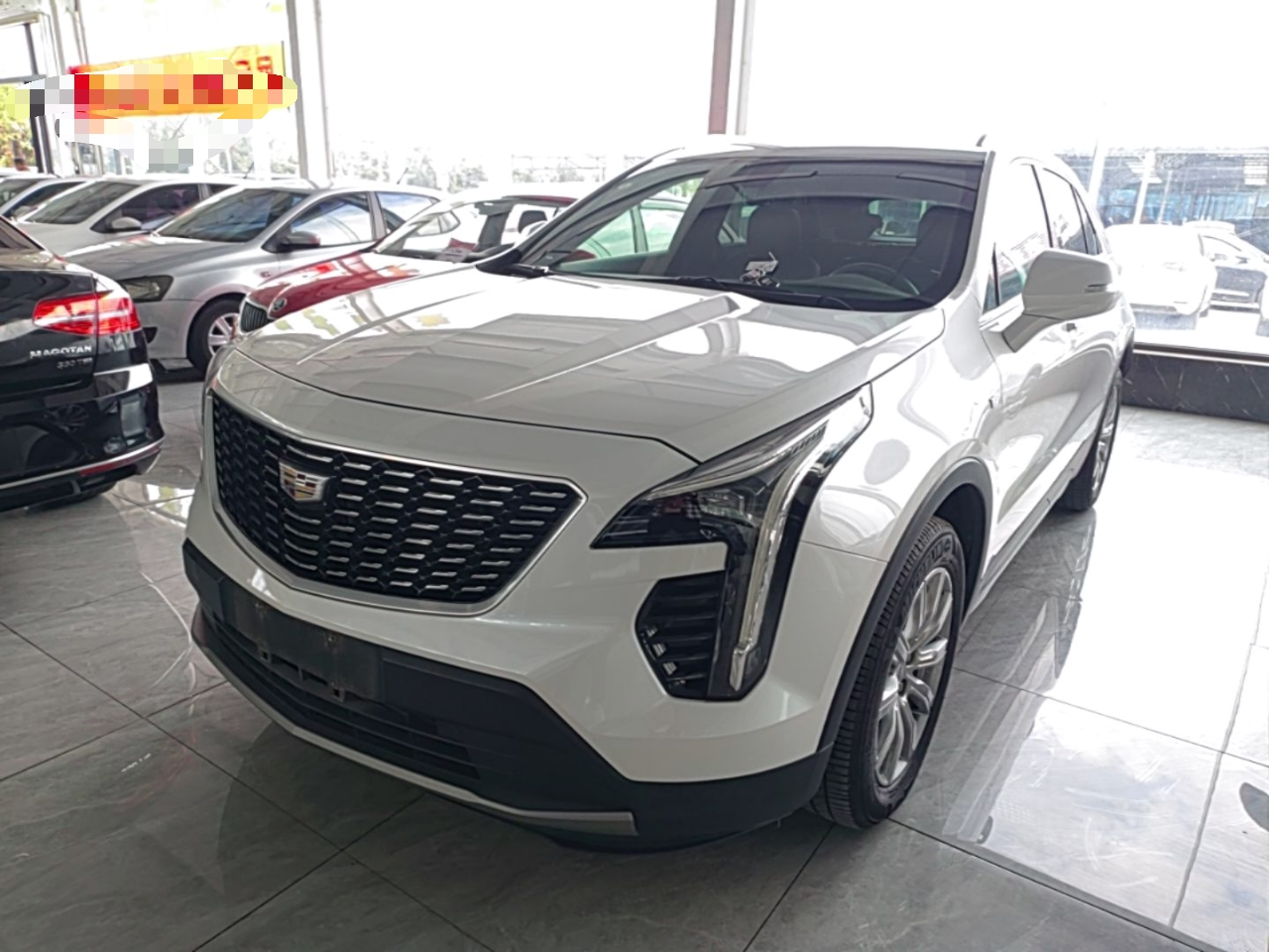 XT4 2018 28T RWD Leading
