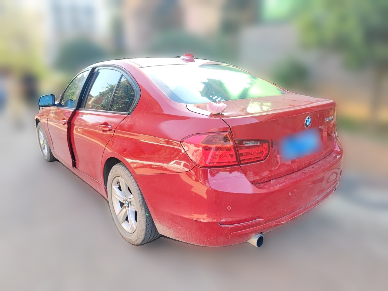 3 Series 2013 320i Progressive photo 4
