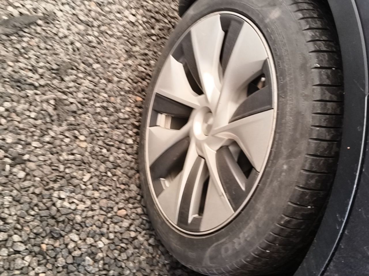 Model Y 2022 Facelift RWD photo 3