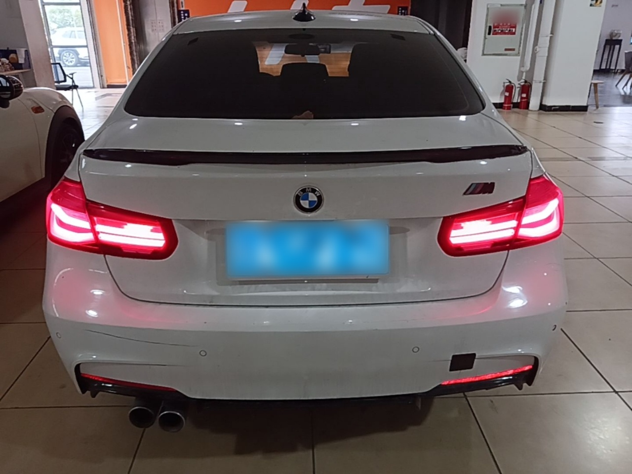 3 Series 2019 320i M Sport Package photo 5