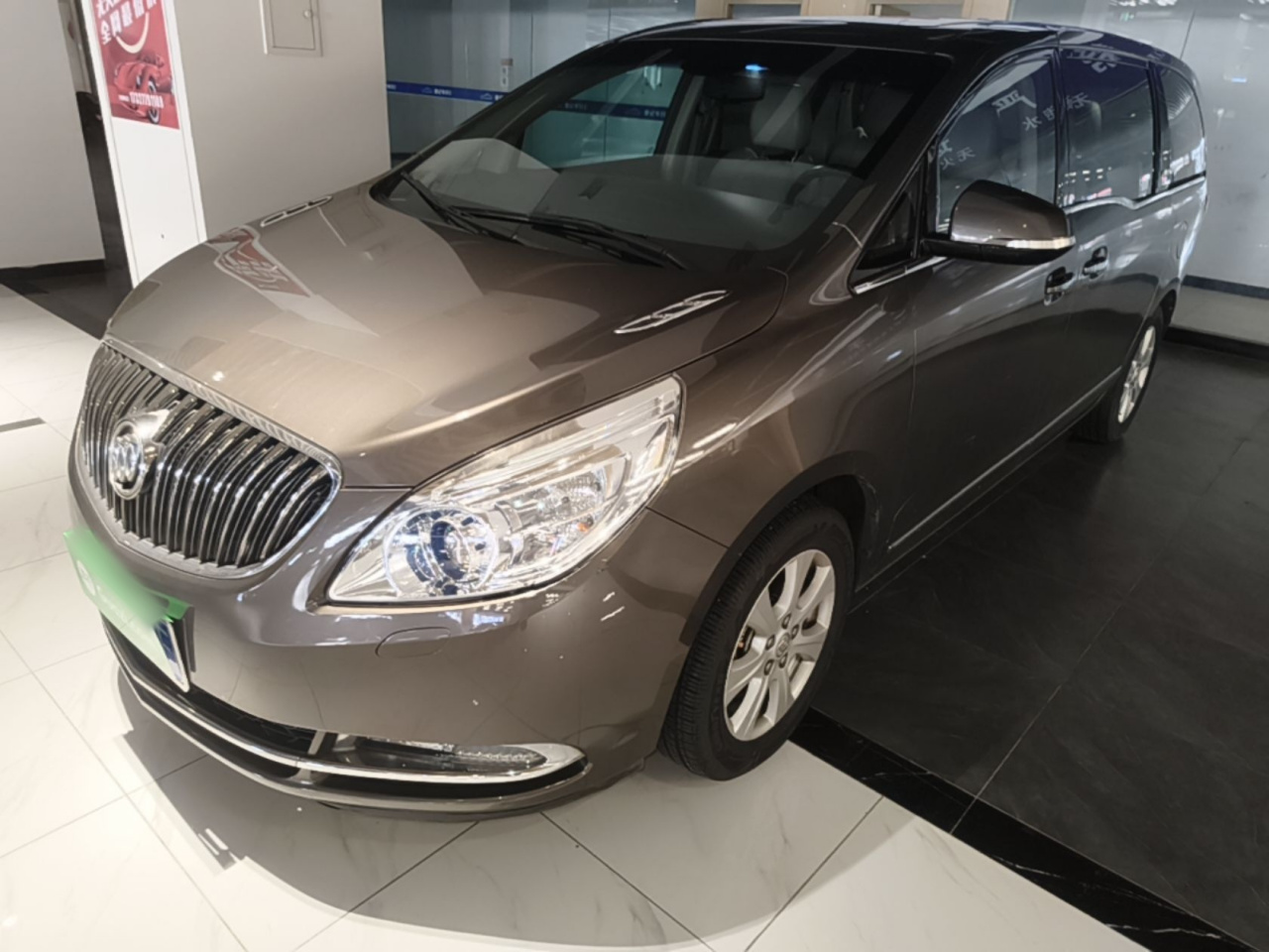 GL8 2014 3.0L GT Luxury Business