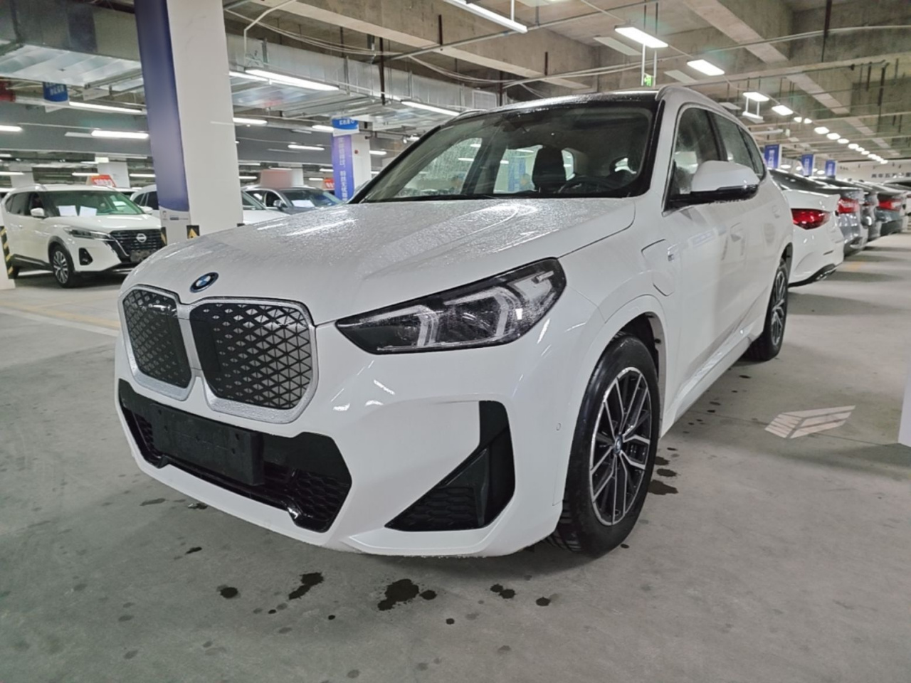 iX1 2025 eDrive25L M Sport Package