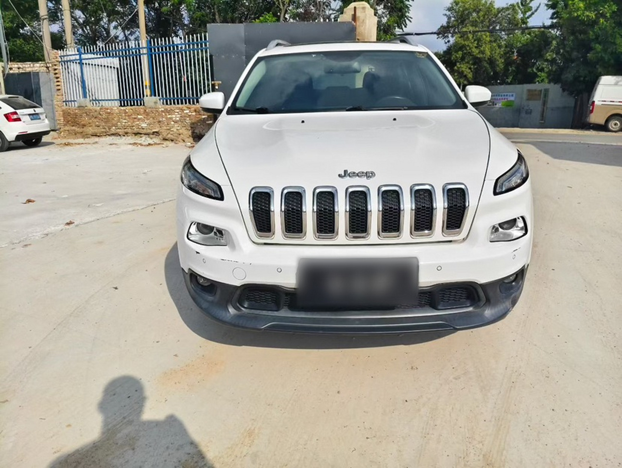 Cherokee 2016 2.4L Leading photo 4