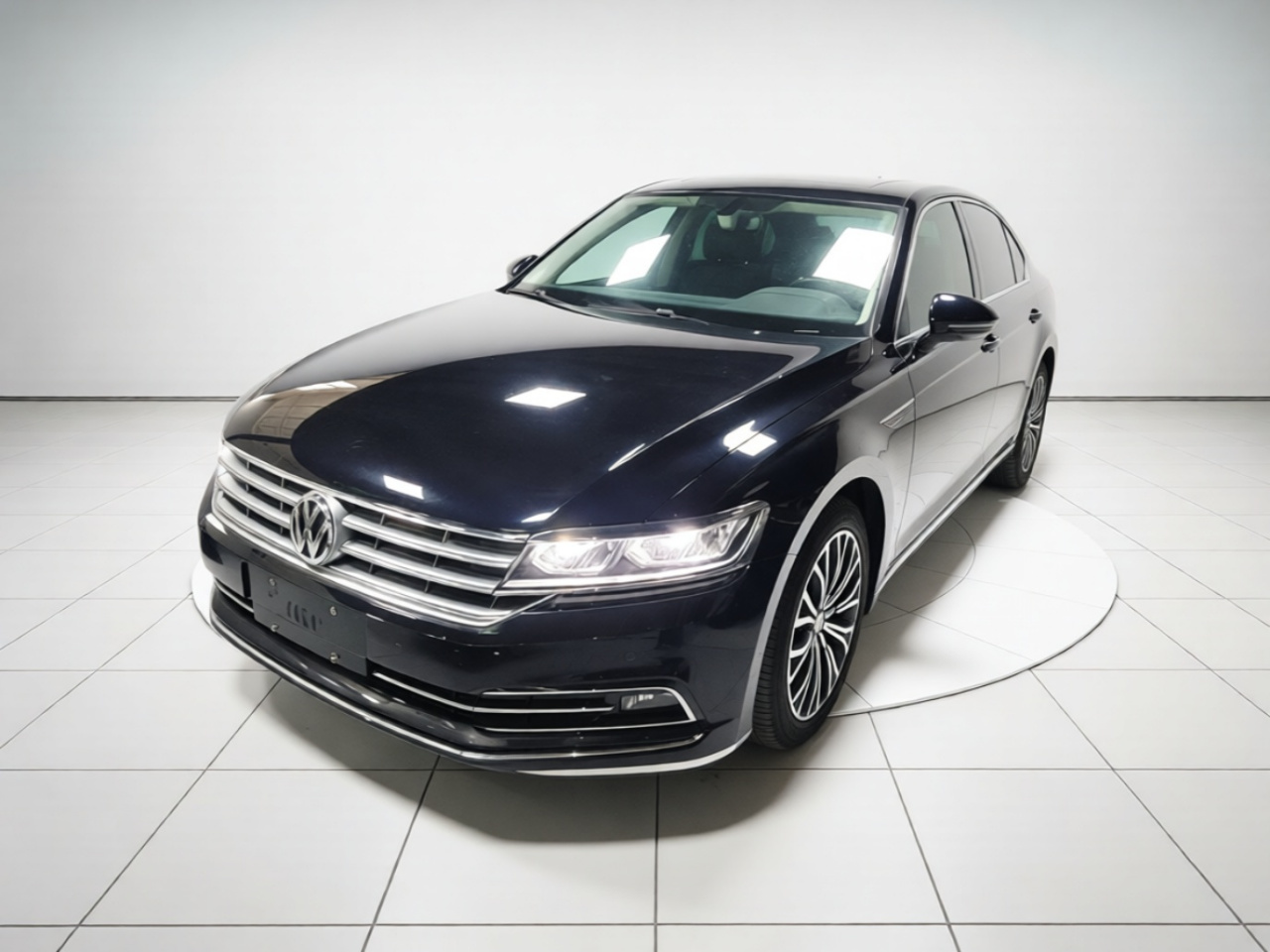 2018 Facelift 380TSI RWD Business