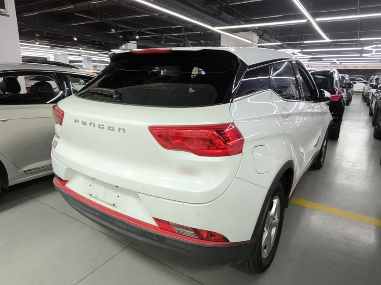 Fengon 500 2021 1.5L CVT photo 4