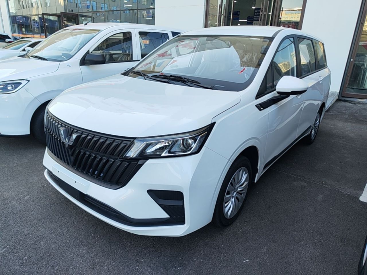 Wuling 2022 1.5L MT Elite