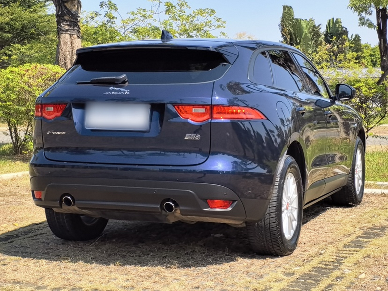 F-PACE 2018 2.0T AWD Exclusive photo 5