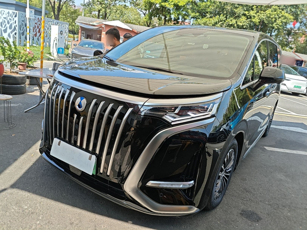 D9 2024 EV 620 Exclusive