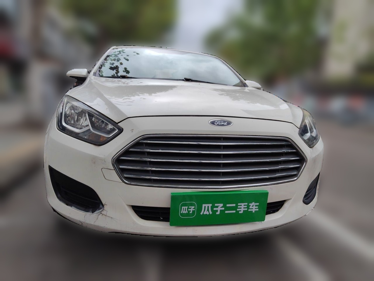 Escort 2017 Facelift 1.5L AT Comfort photo 2