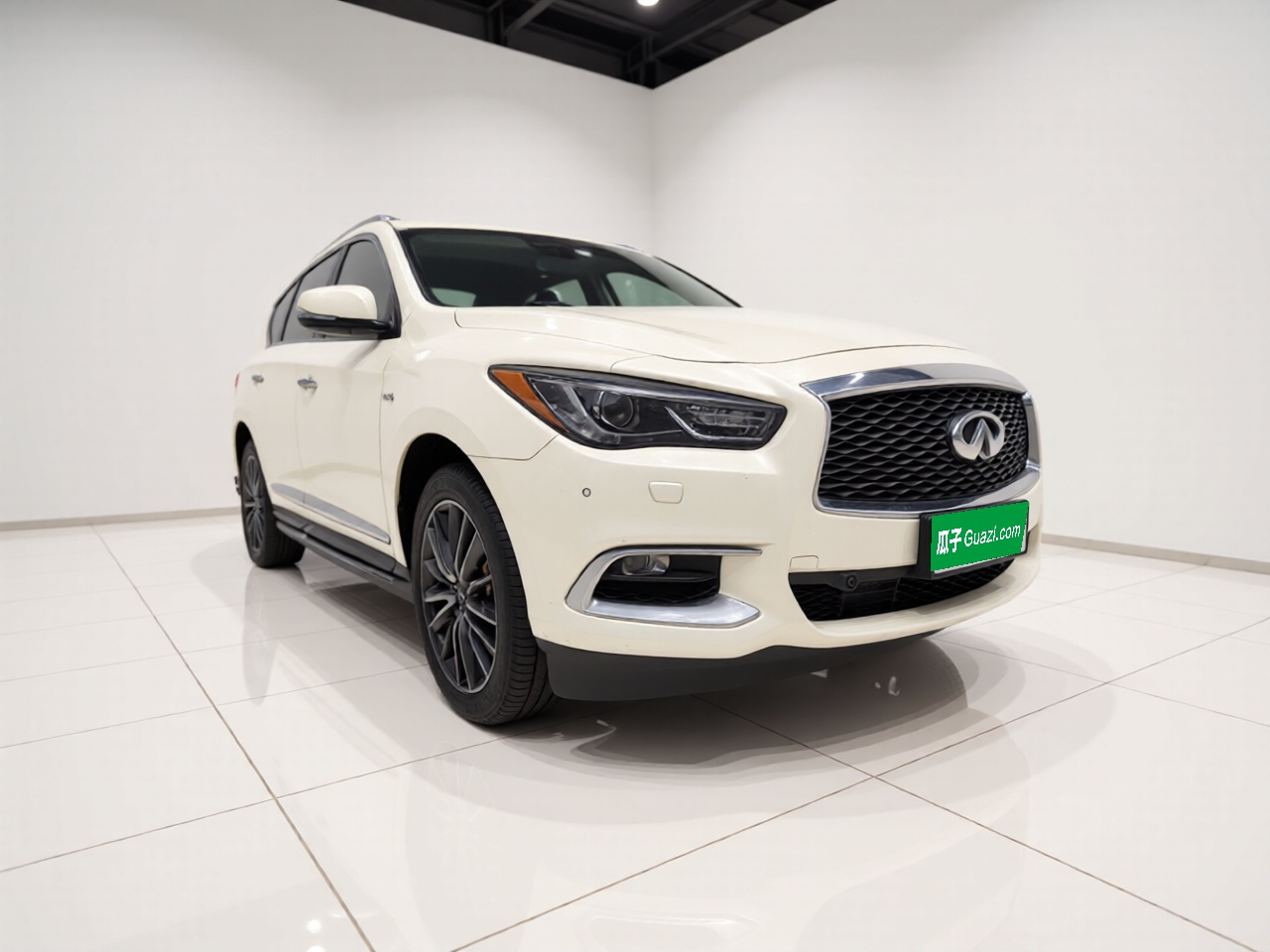 QX60 Imported 2016 2.5 S/C Hybrid AWD China V photo 3