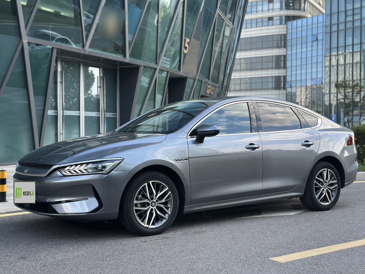 Qin PLUS 2021 EV 400KM Luxury