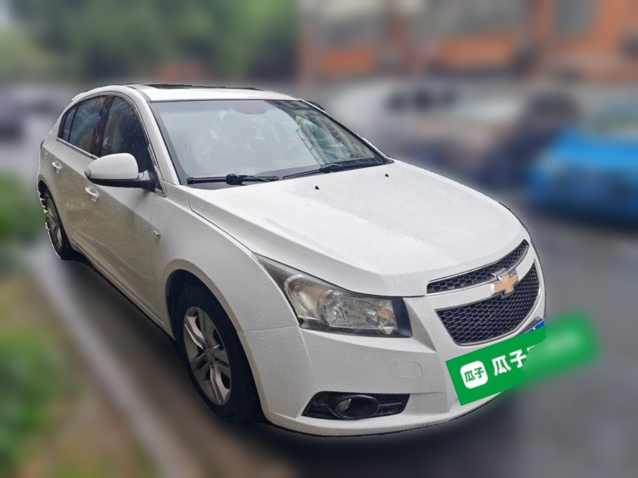 2013 Hatchback 1.6L AT Luxury photo 3