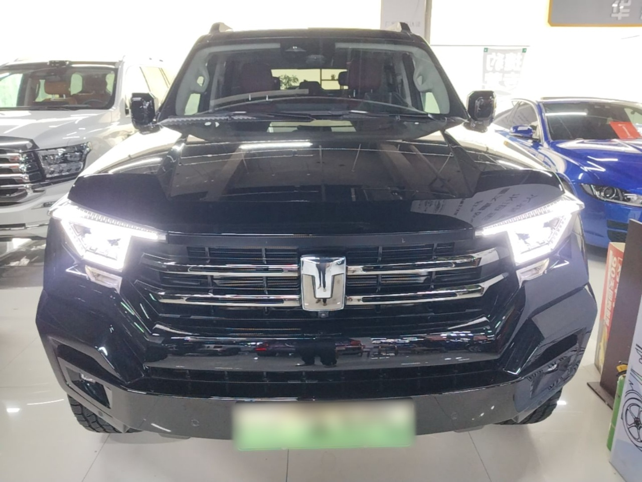 400 EV 2024 Hi4-T Off-road photo 2
