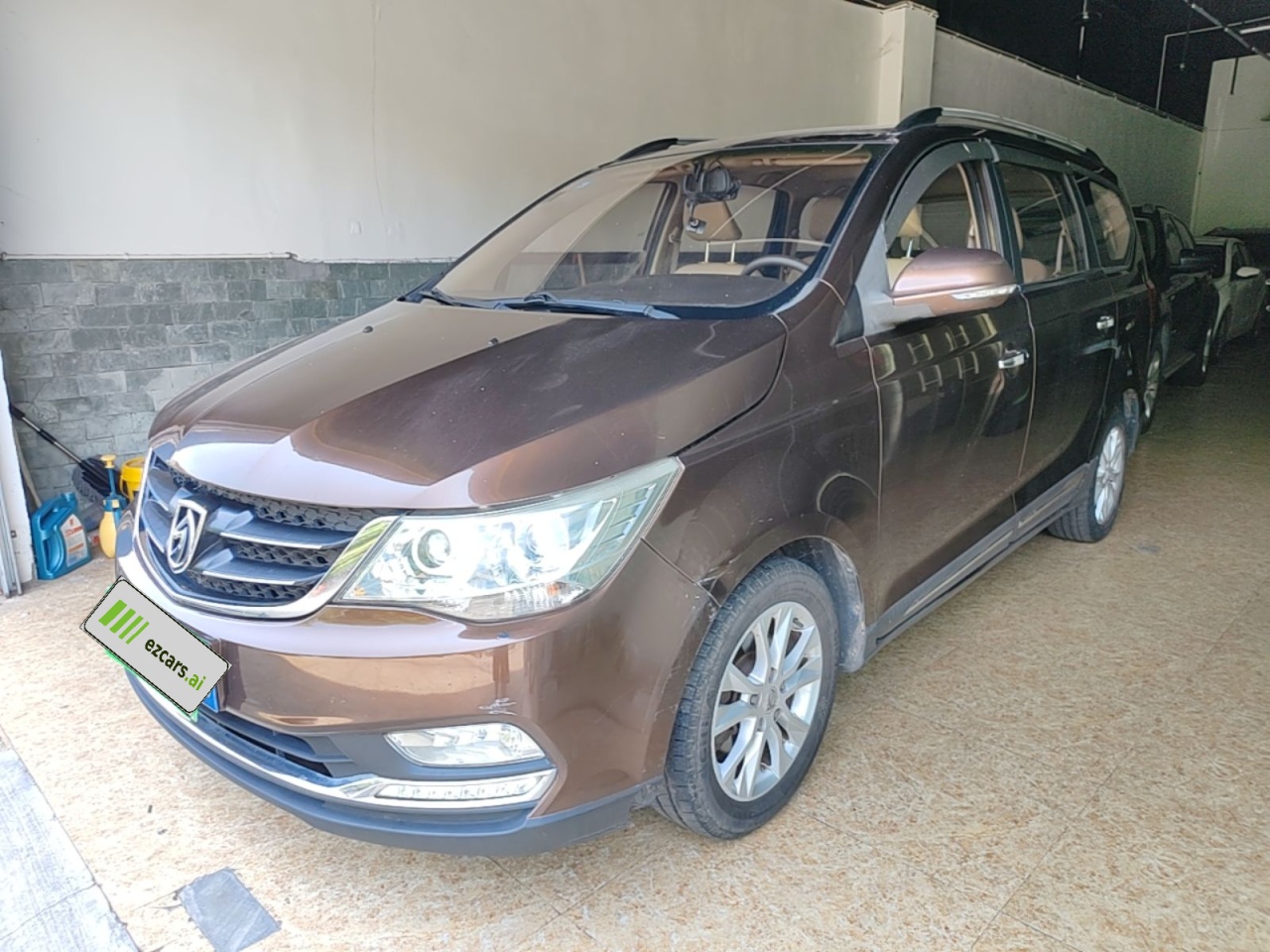 730 2016 1.8L MT Luxury 7-Seater