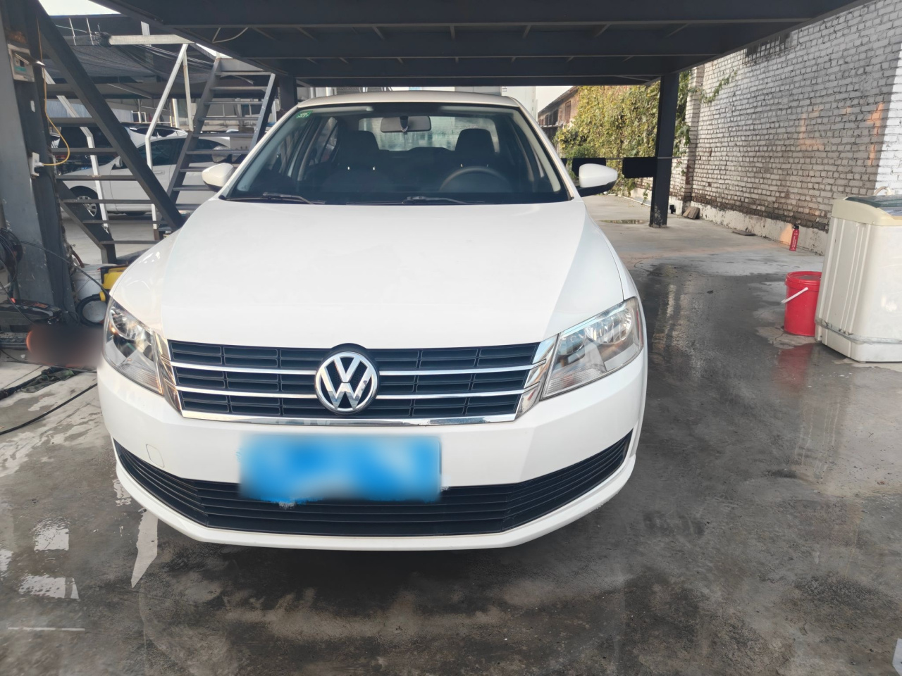Lavida 2017 1.6L AT photo 4