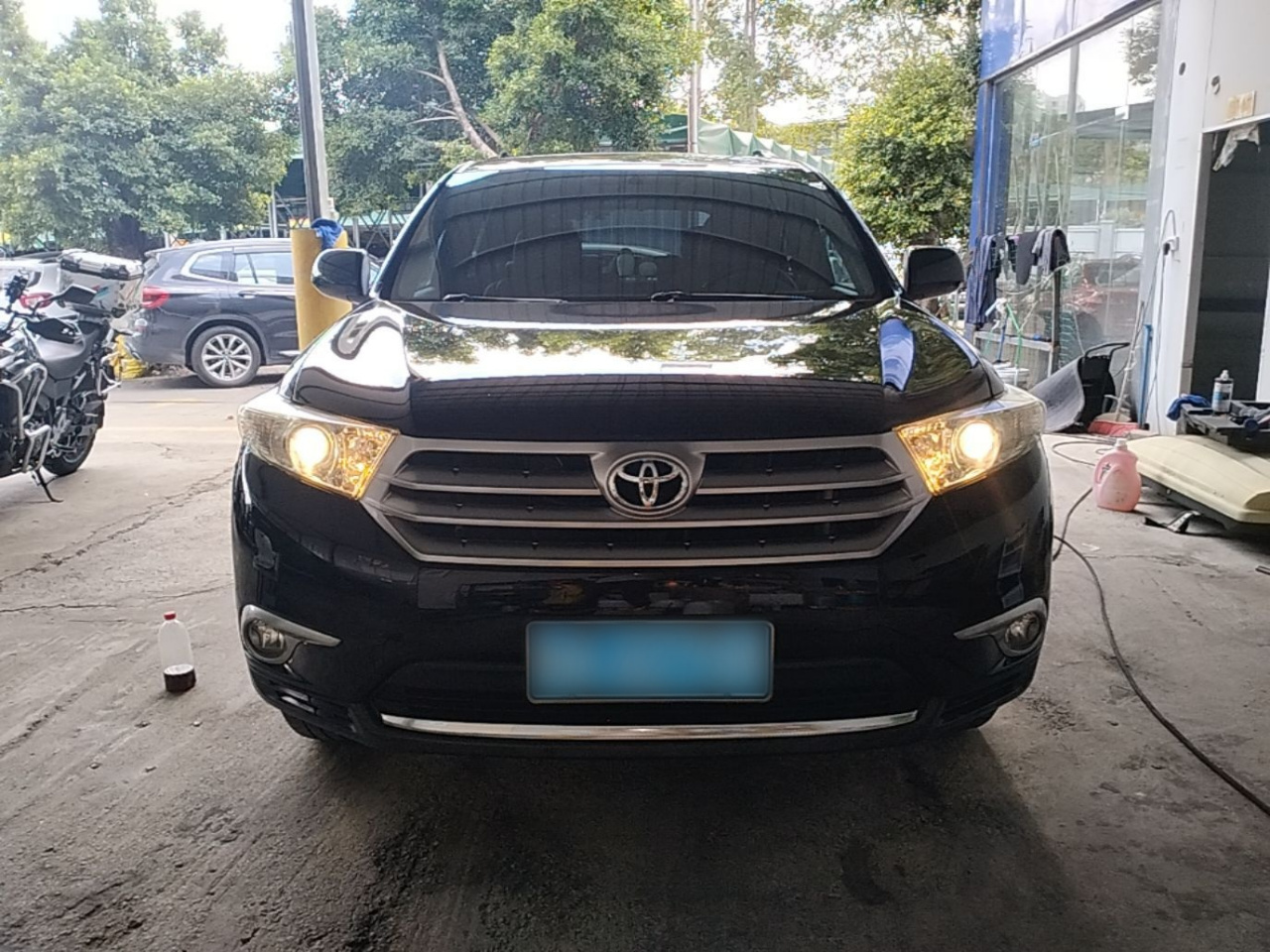 Highlander 2012 2.7L RWD 7-Seater Luxury photo 2