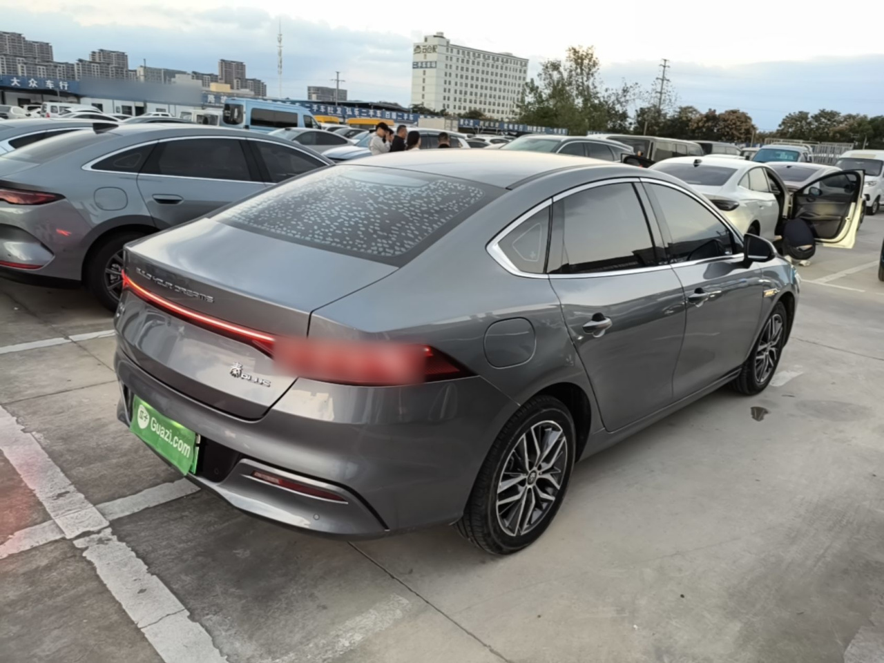 Qin PLUS 2023 Champion EV 510KM Leading photo 4