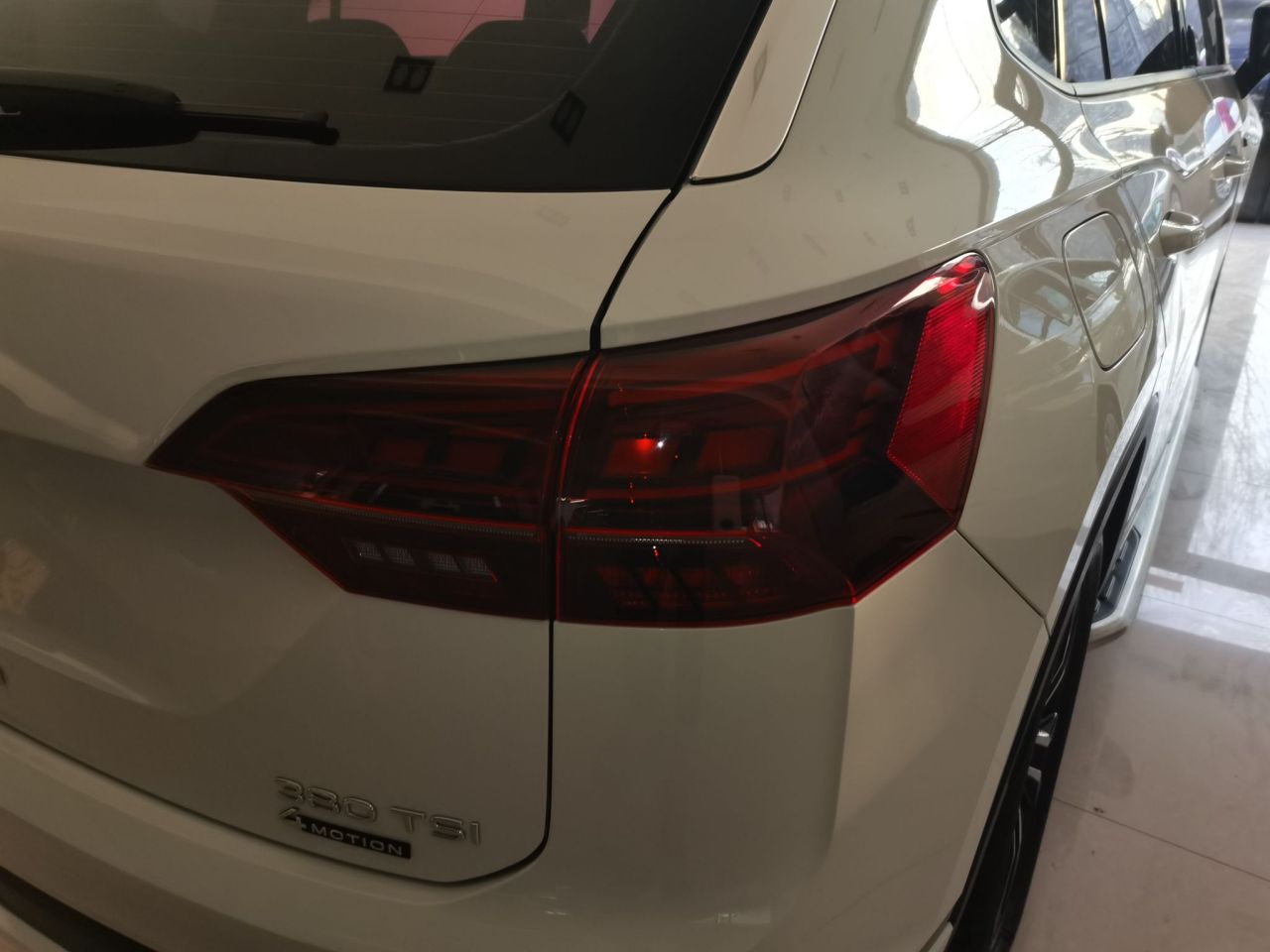 Tayron 2022 380TSI AWD R-Line Connected photo 2