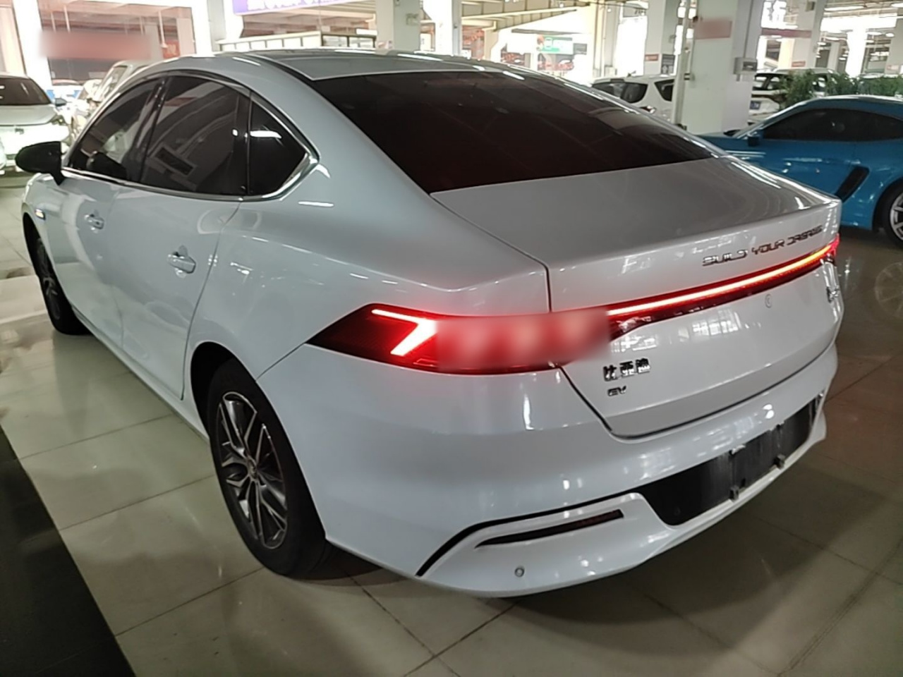 Qin PLUS 2021 EV 500KM Luxury photo 4