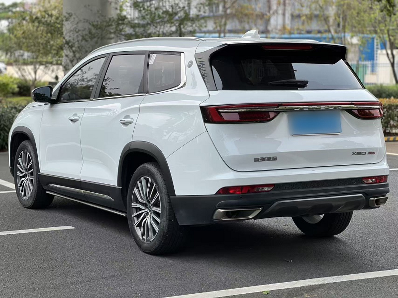 X90 PLUS 2023 Facelift 1.6TD DCT 7-Seater photo 2