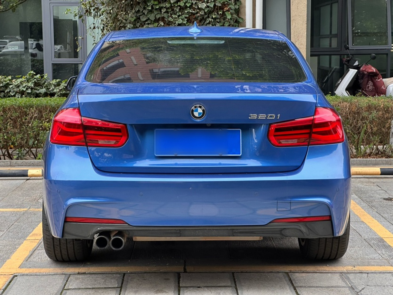 3 Series 2017 320i M Sport photo 2