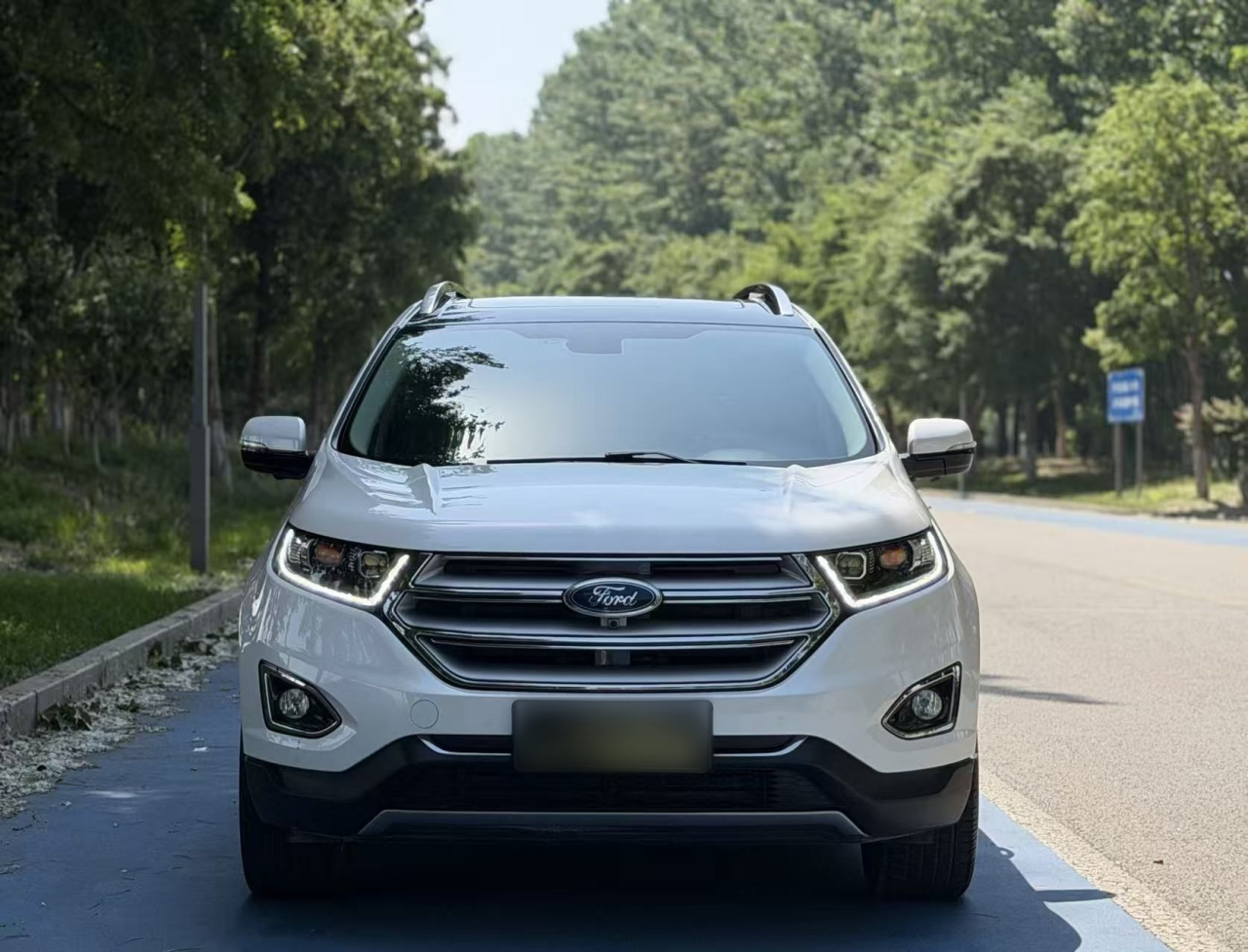 Edge 2016 EcoBoost 245 RWD 7-Seater photo 2