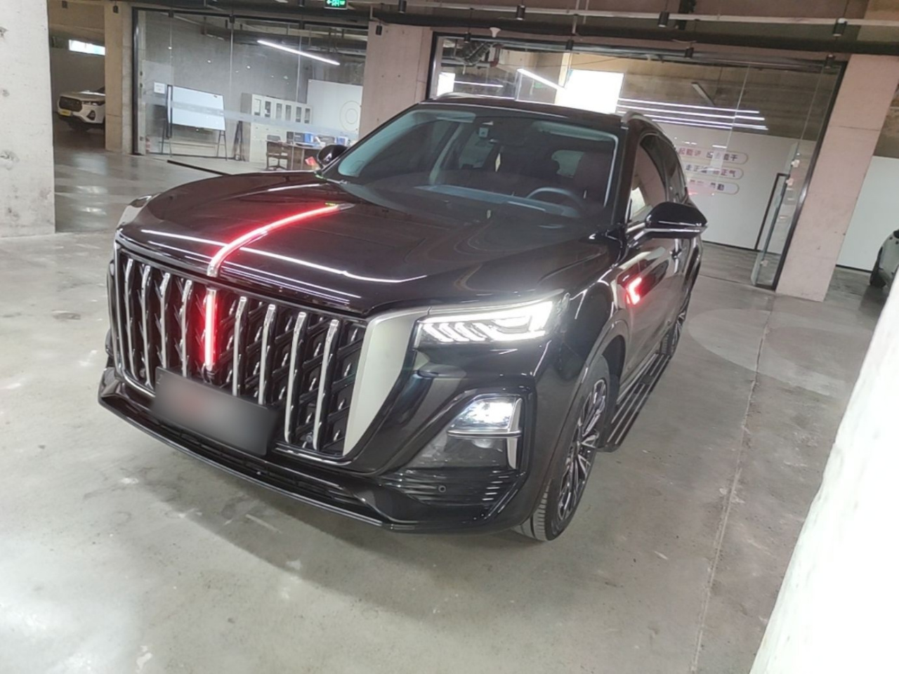 HS5 2023 2.0T AWD Pro