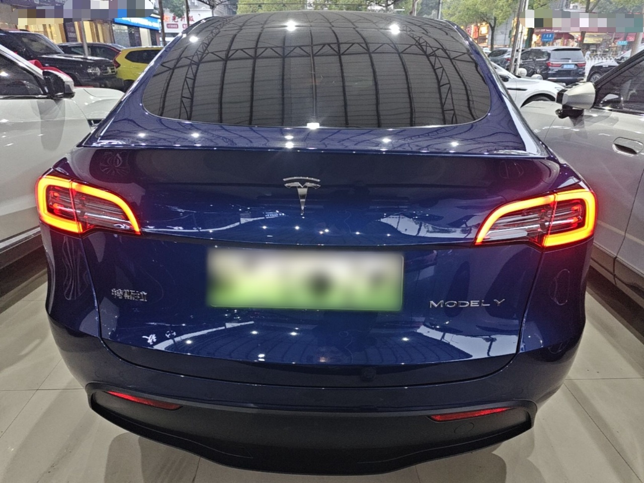 Model Y 2022 Long Range AWD photo 5