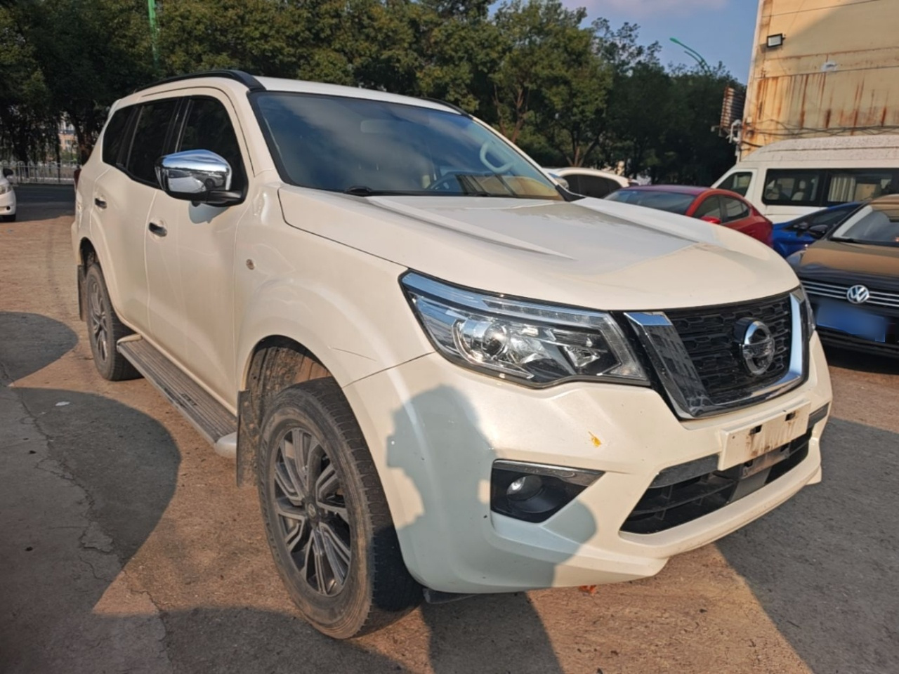 Terra 2020 2.5L XL Upper AT RWD Luxury photo 3