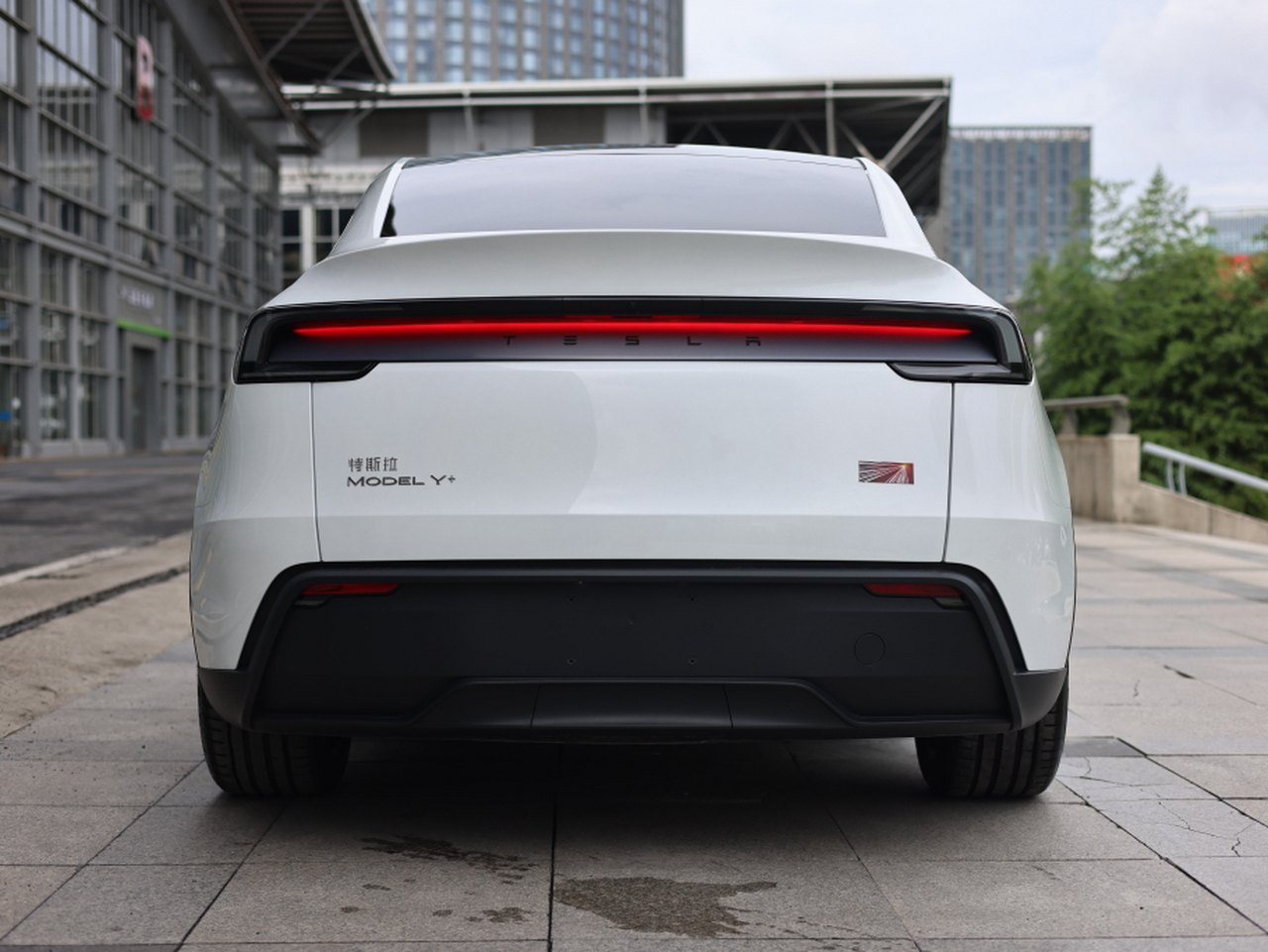 Model Y 2025 Facelift Long Range AWD photo 4