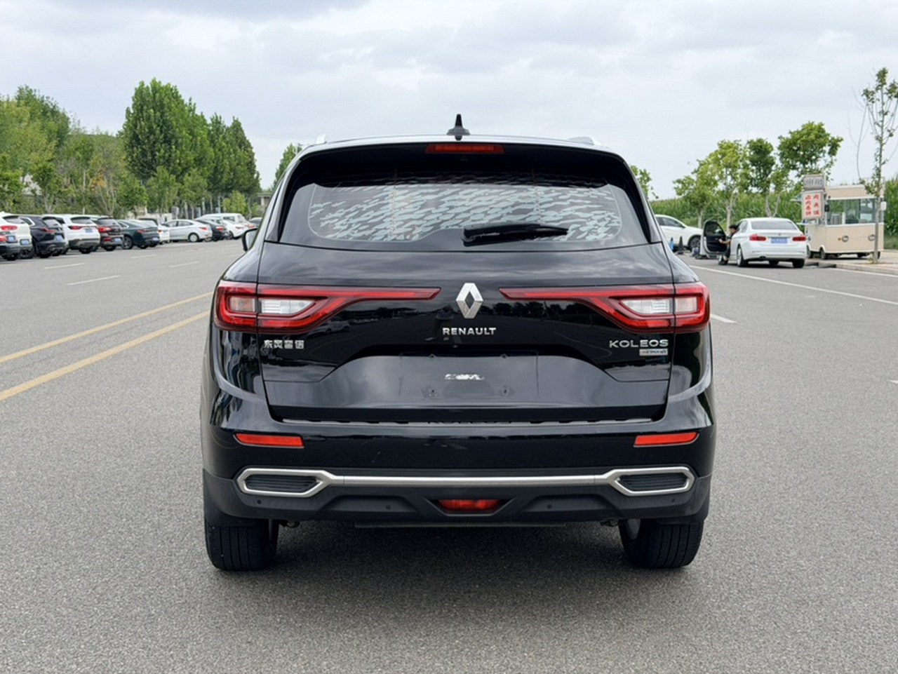 2018 2.5L RWD Premium photo 2