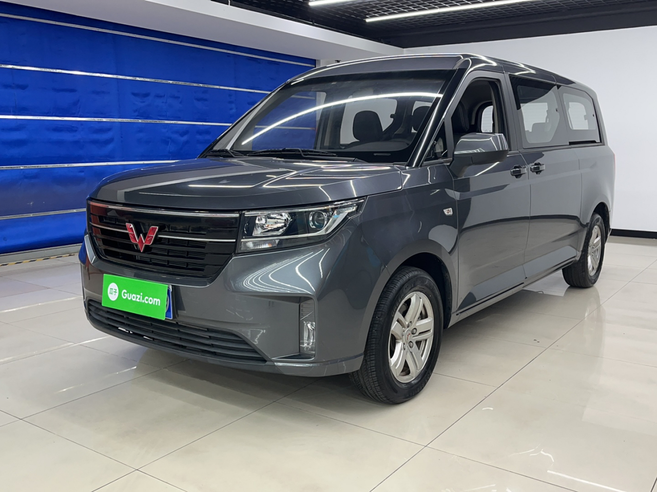 Wuling 2021 1.5T MT Luxury