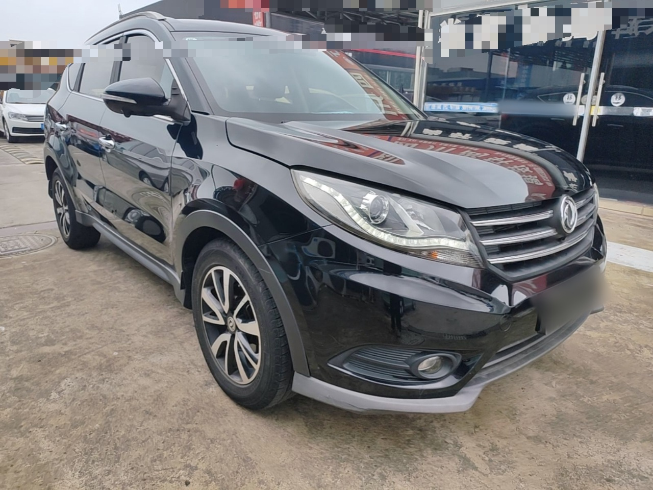 Fengon 580 2017 1.5T MT Luxury photo 3