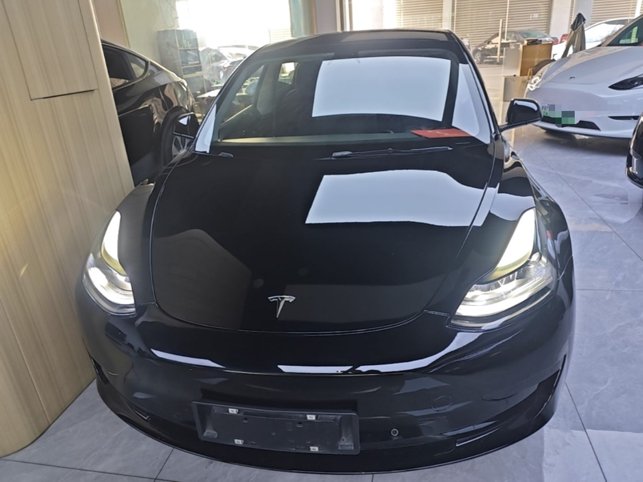 Model 3 2022 RWD photo 2