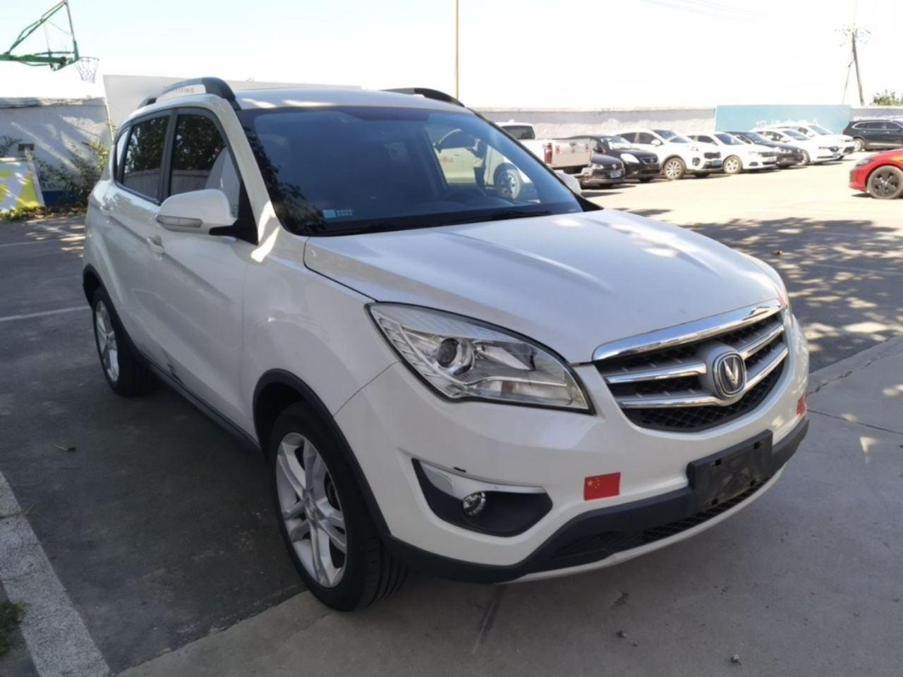 CS35 2015 1.6L MT Luxury IV photo 3